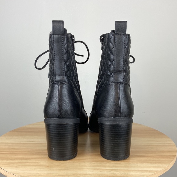 Black Heeled Boot (Style Dorset) - Picture 4 of 5